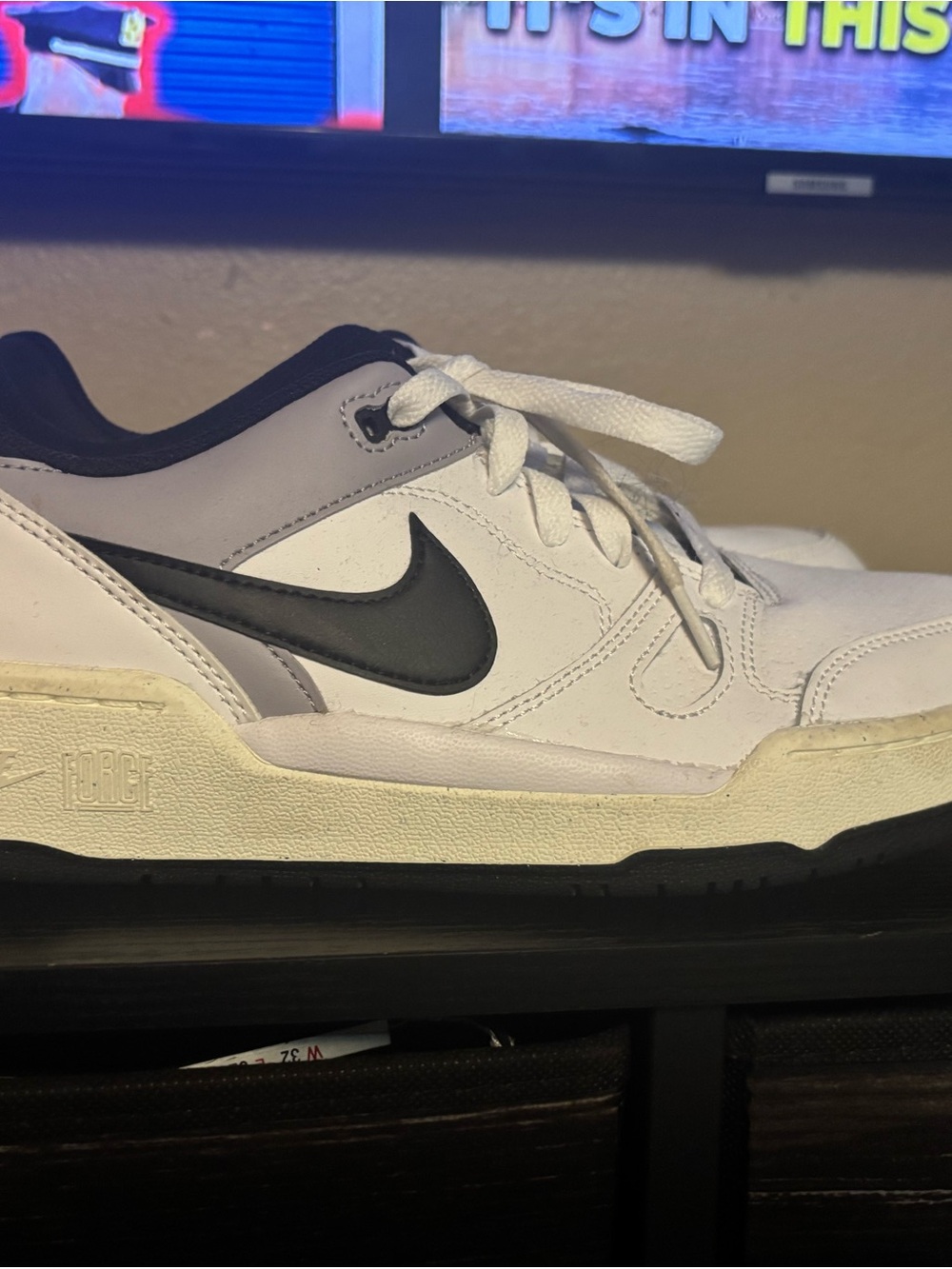 Nike Men’s White and Black Low-Top Sneaker